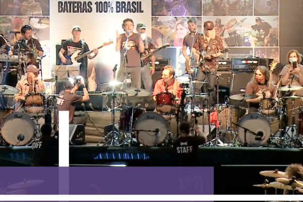 Bateras 100% Brasil 20 Anos - Música Urbana - Renato Russo